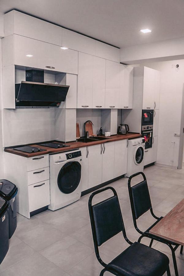 Apple Cozy Hotel Tbilisi Eksteriør billede